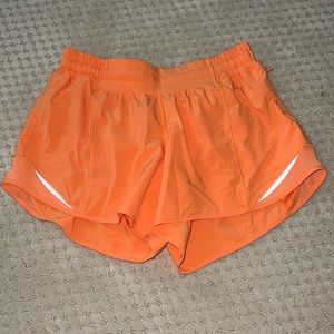 ORANGE LULULEMON SHORTS‼️